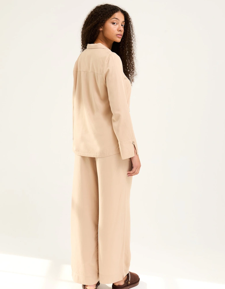 Studio PJ in Sand