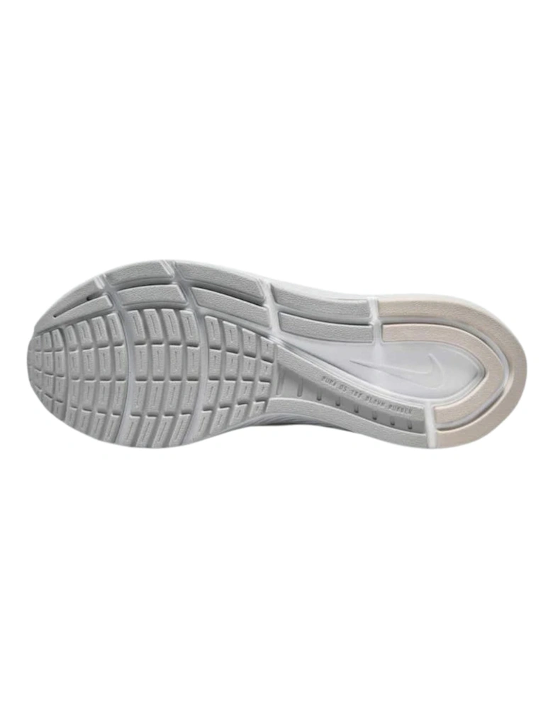 Structure 24 White Trainer