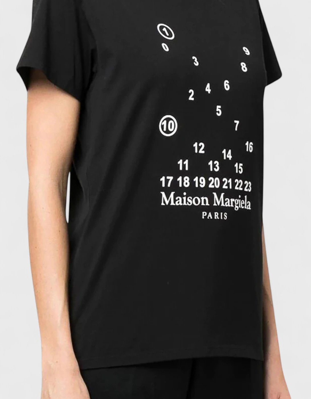 Numeric Logo T-Shirt Black Wmns