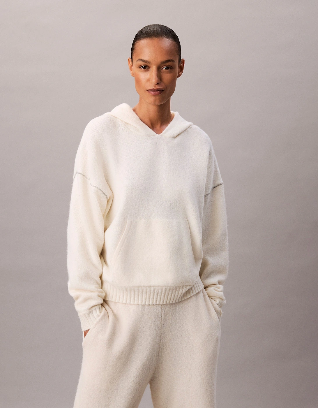 PLUSH HOODIE. Womens Ivory, 7 of 6