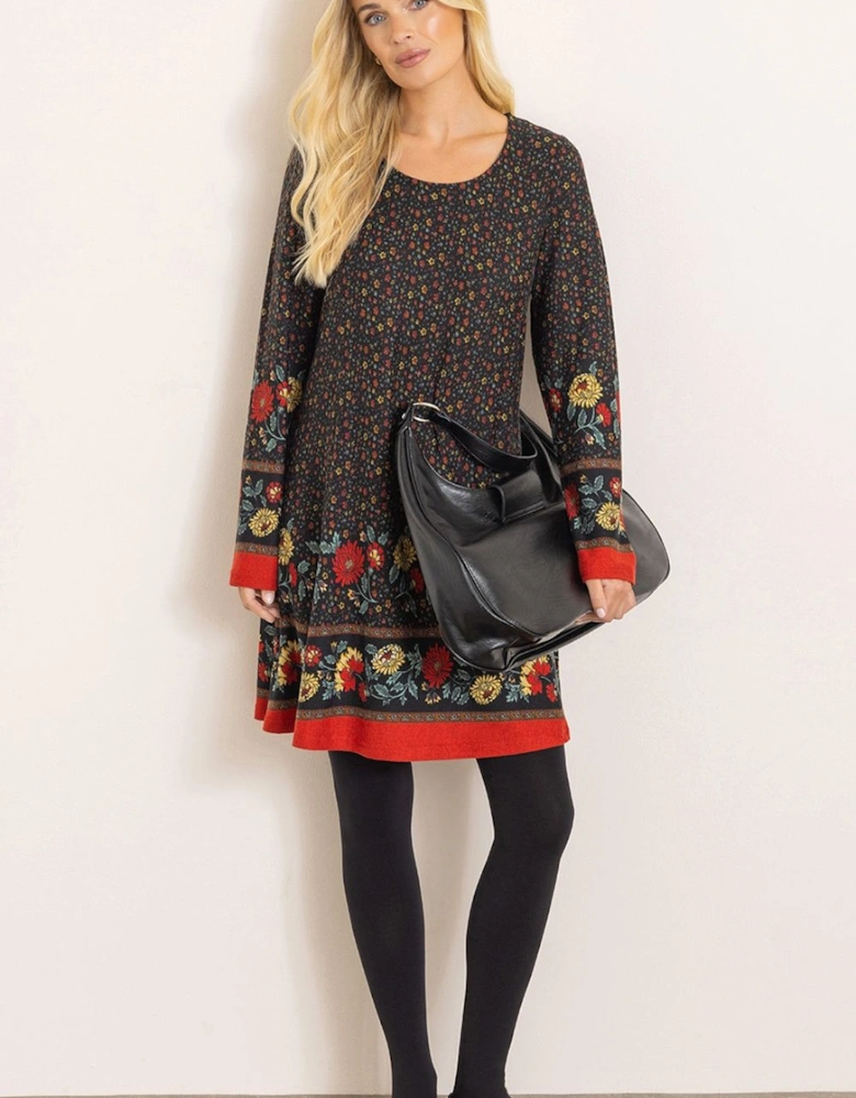 Border Print Knitted Tunic Top