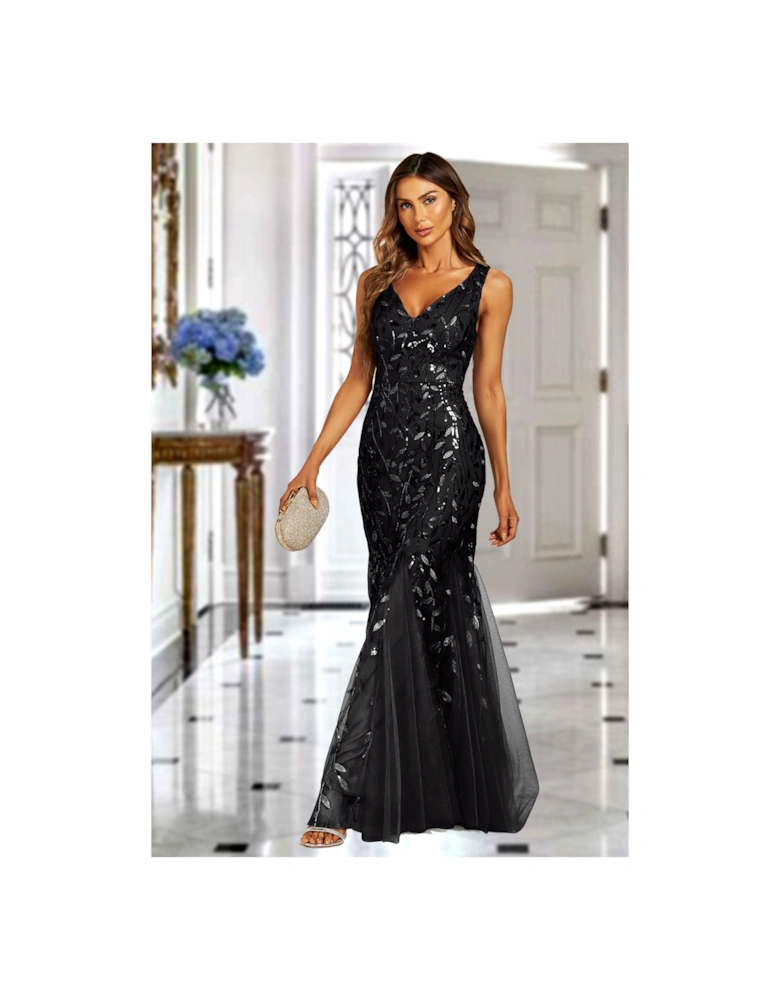 Sequin Leaf Detailed V Neck Bridesmaid Maxi Dress In Black
