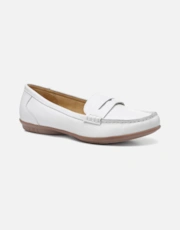 000. White Leather 000. White Leather