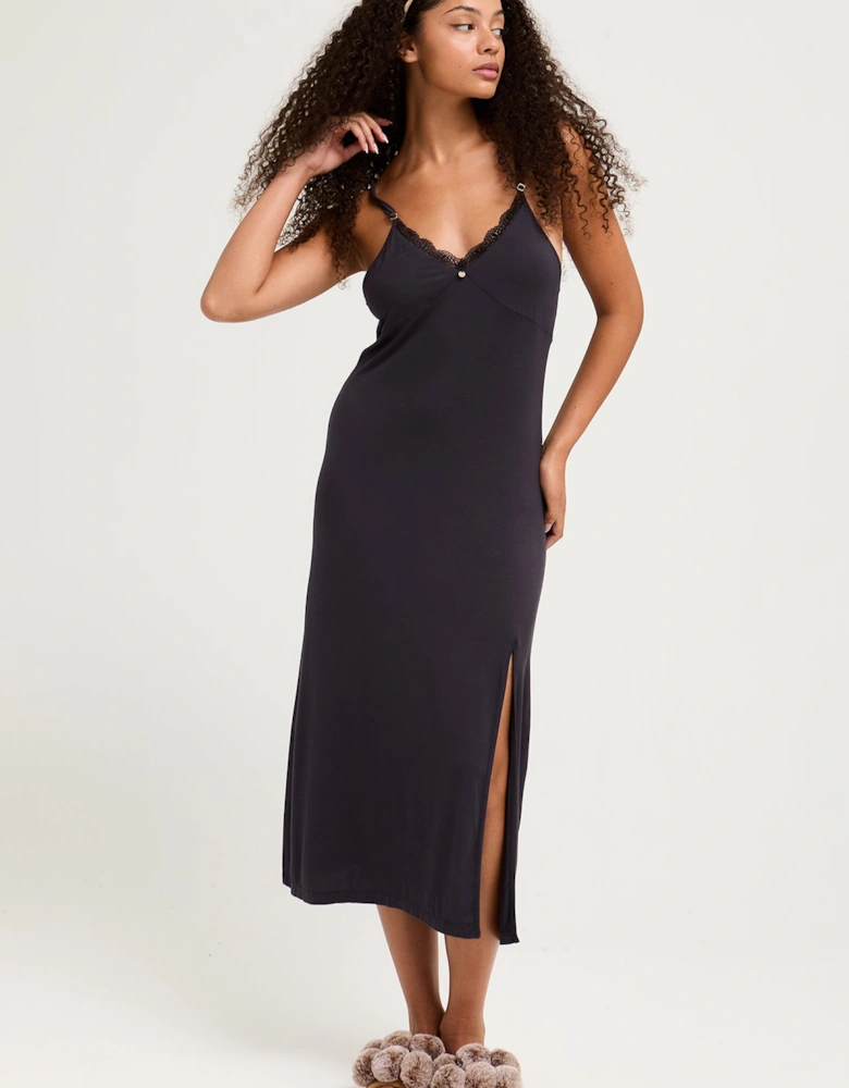 Bamboo Lace Midaxi Chemise in Raven