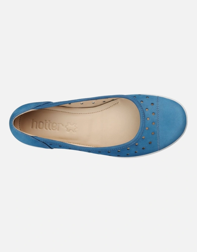 Livvy Womens Punched Detail Ballet Pumps