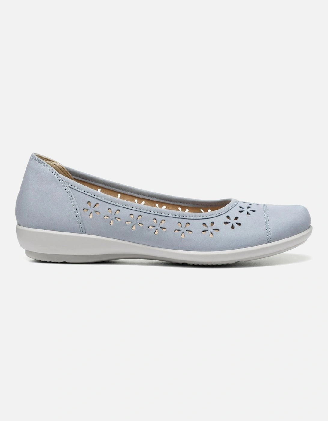 Livvy Womens Punched Detail Ballet Pumps