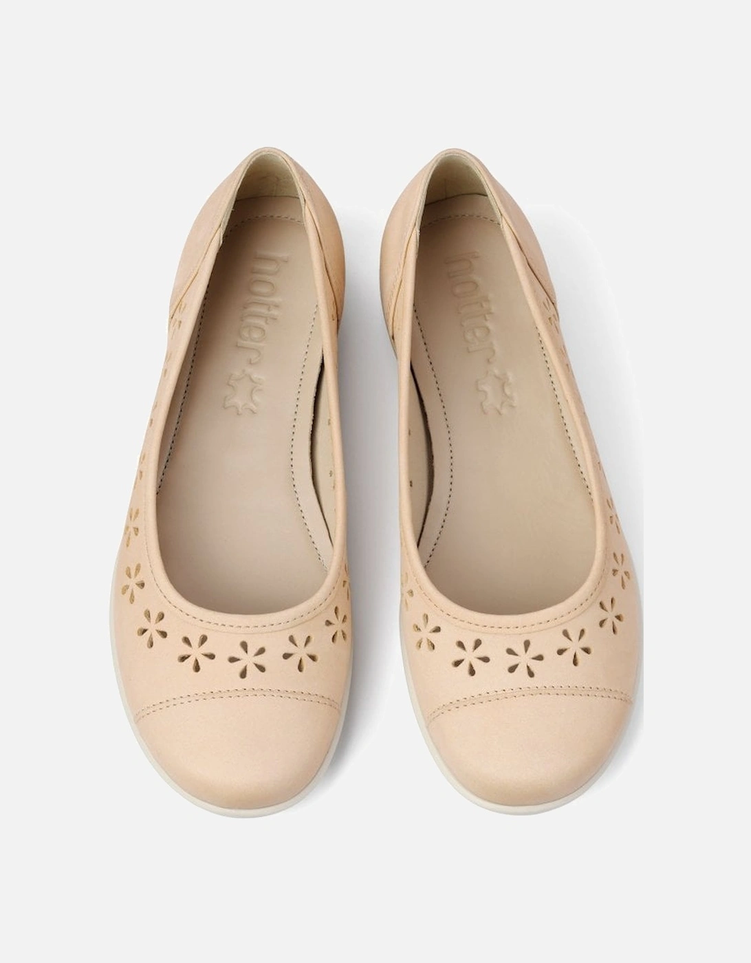 Livvy Womens Punched Detail Ballet Pumps