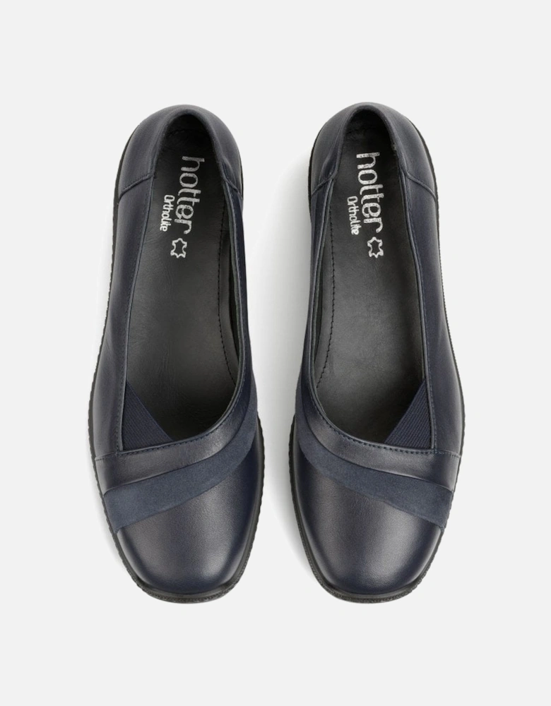 Serenity Womens Wide Fit Slip On Pumps