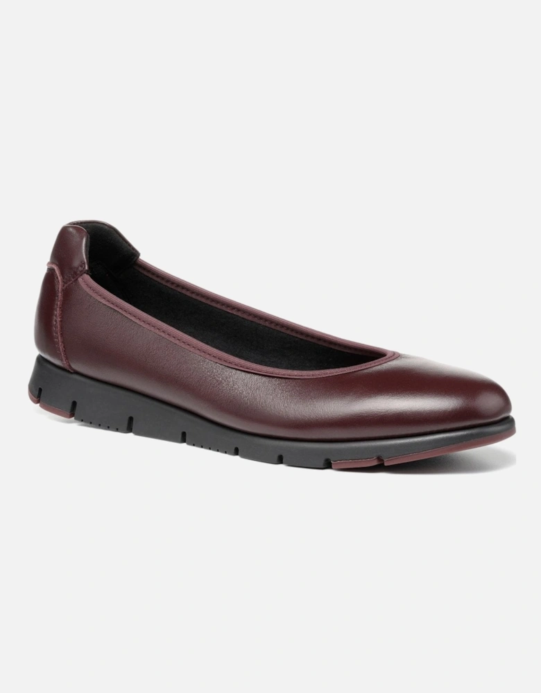 Natural Womens Slip On Pumps