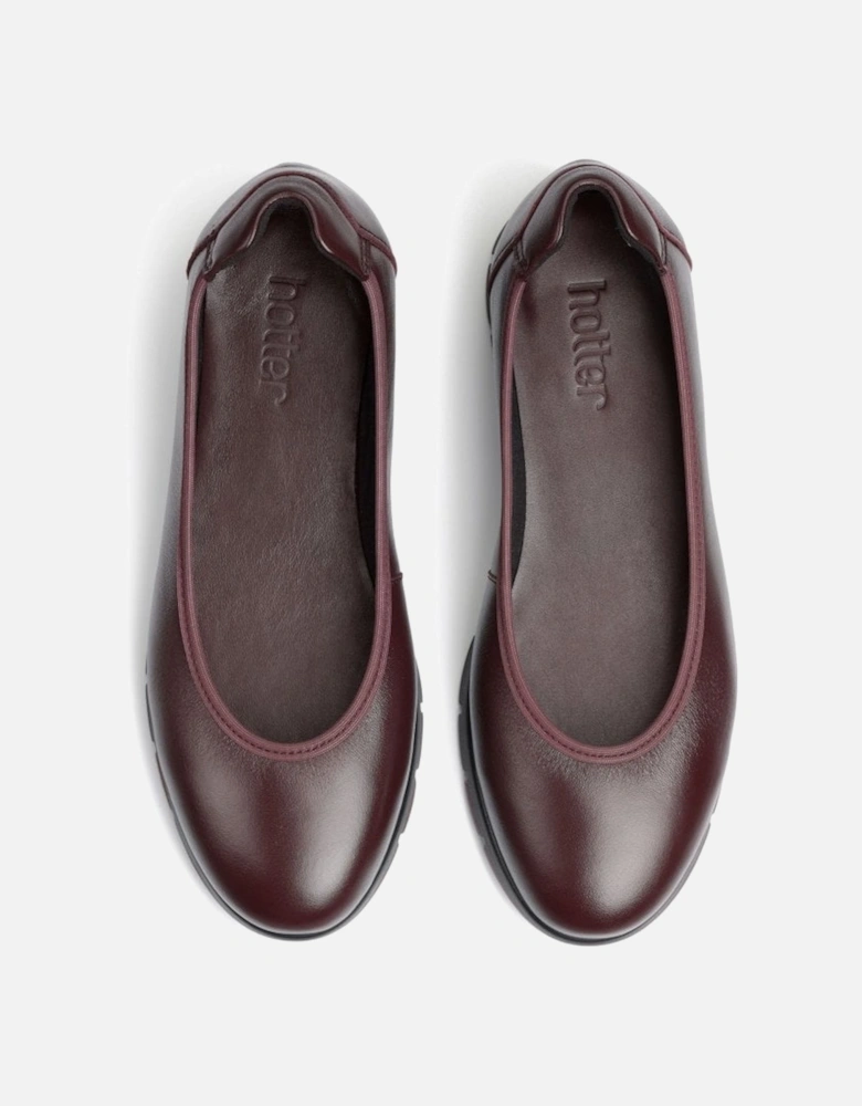 Natural Womens Slip On Pumps