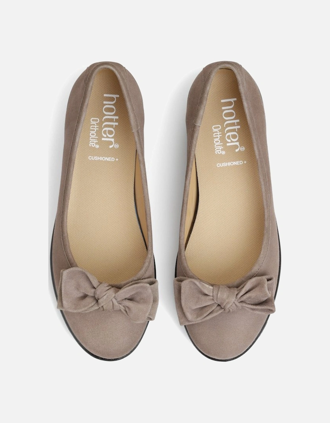 Jade Womens Low Wedge Pumps