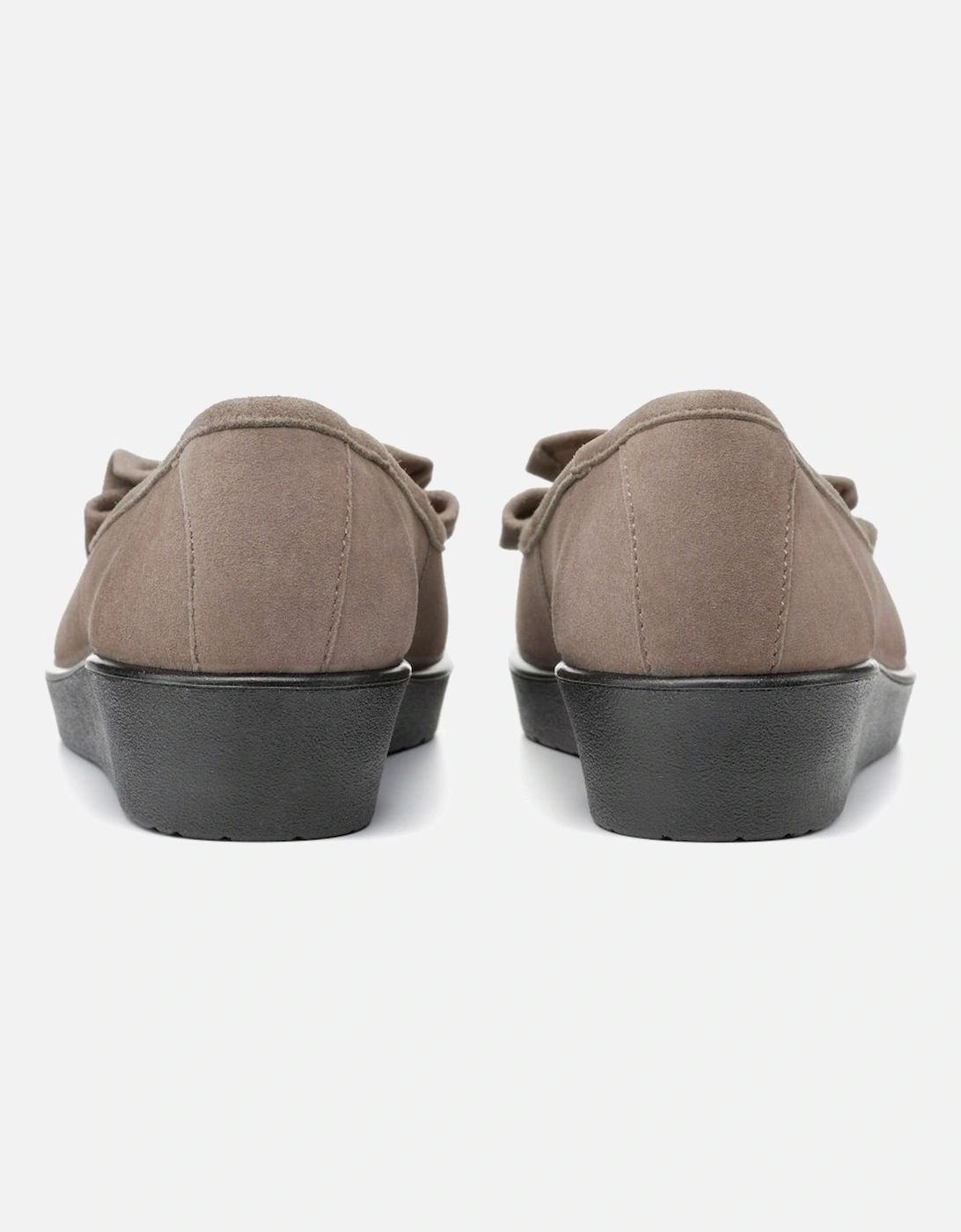 Jade Womens Low Wedge Pumps