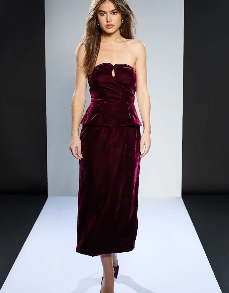 Stretch Velvet Strapless Dress