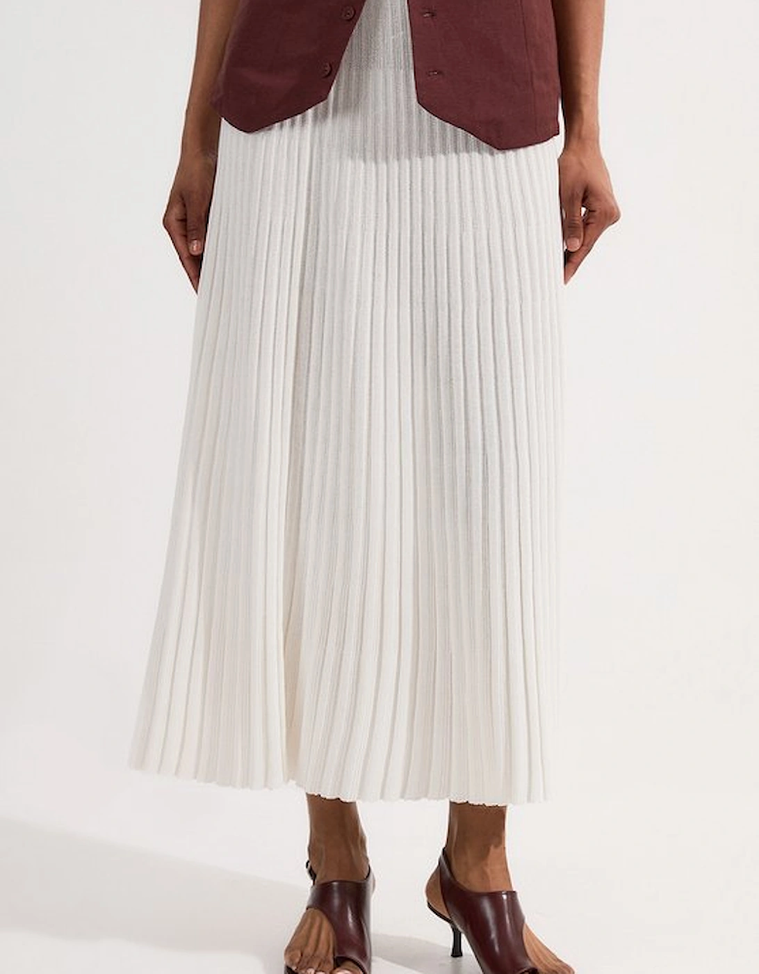 Pleated Rib Knitted Skirt