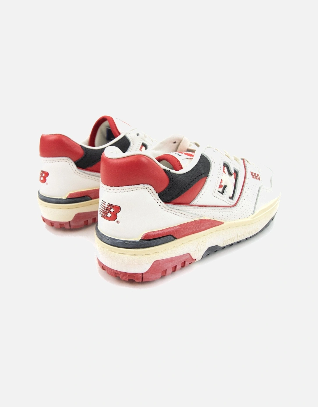 550v Low Trainers White