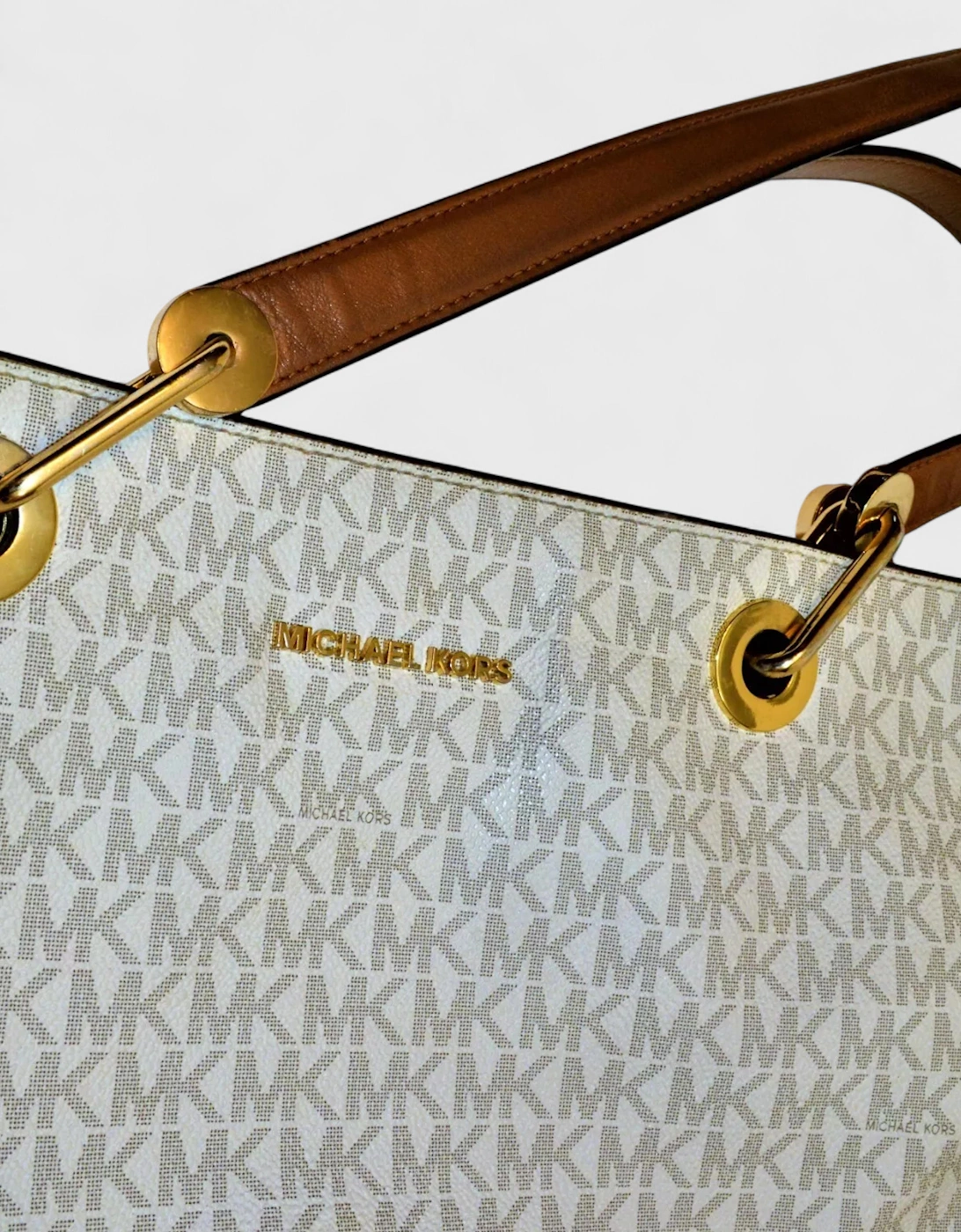 Raven Signature Tote Bag Tan