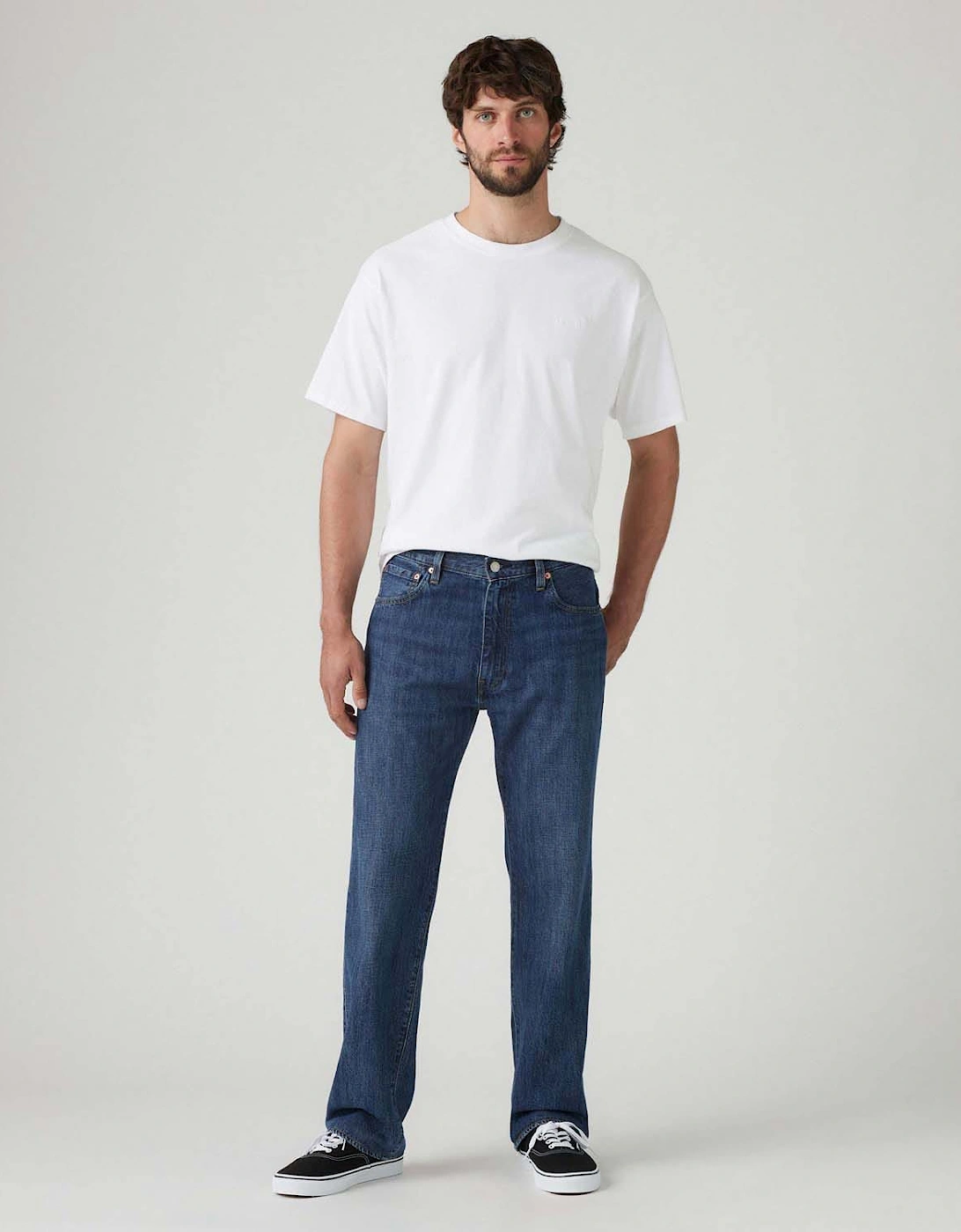 555 Relaxed Straight Lightweight Jeans