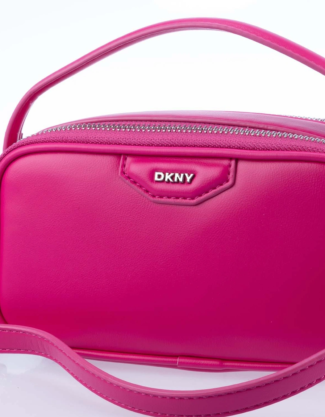 Naria Dz Top Handle Camera Crossbody