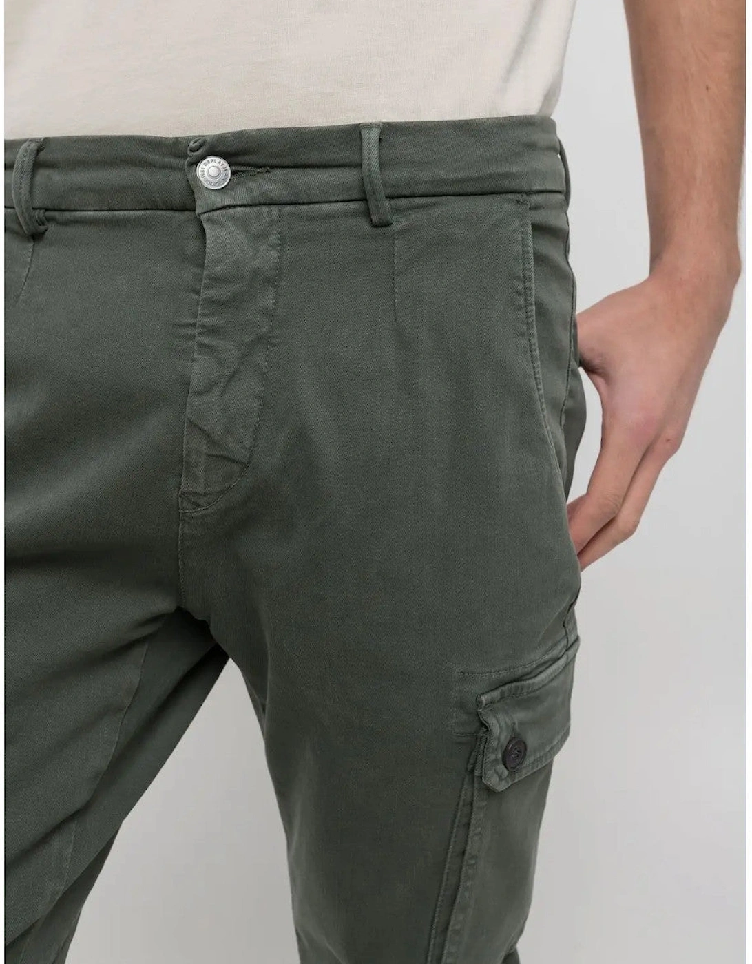 Jaan Cargo Trousers 030 Military Green