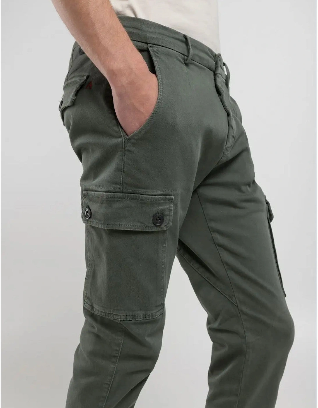 Jaan Cargo Trousers 030 Military Green