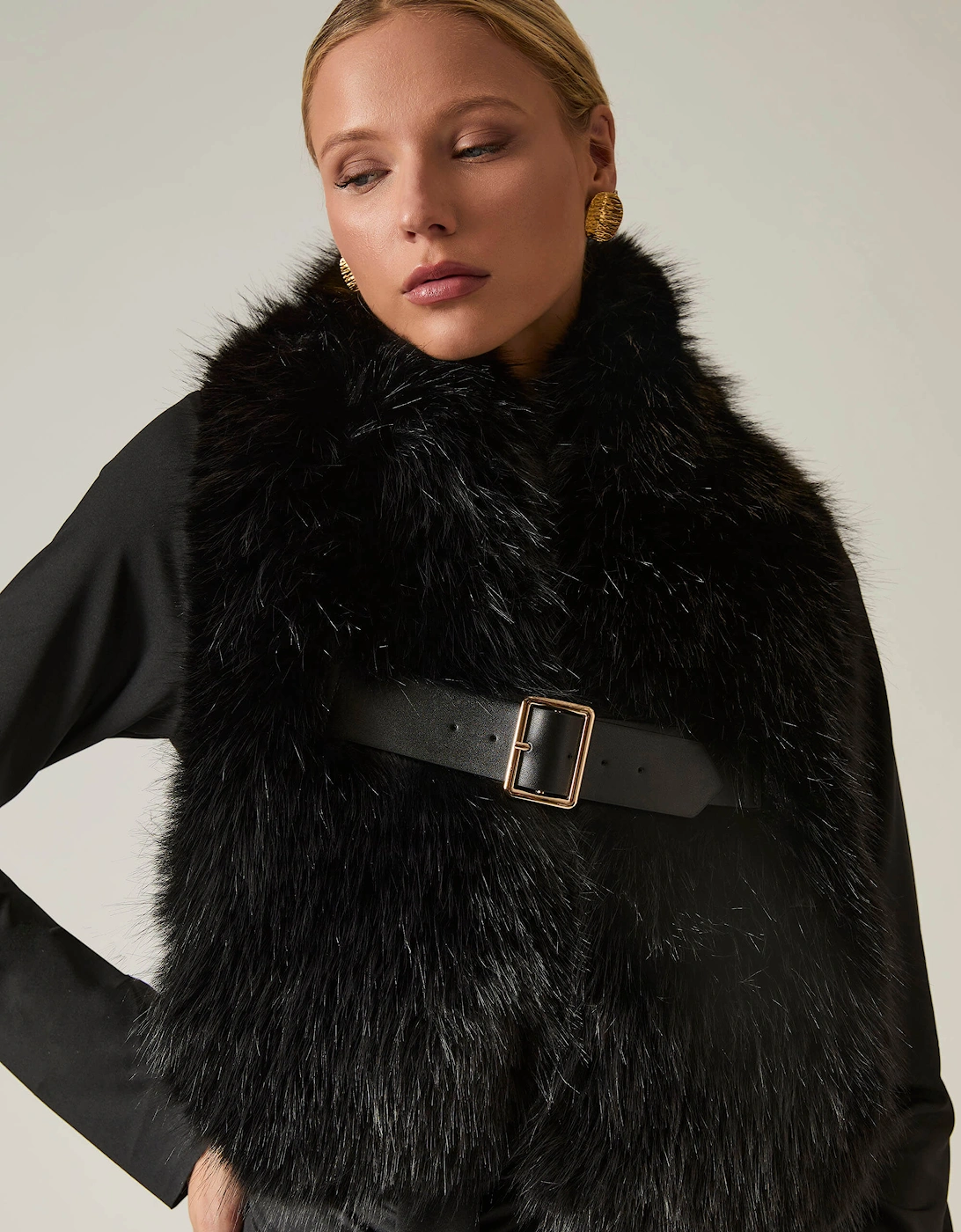 Buckled Black Faux Fur Collar