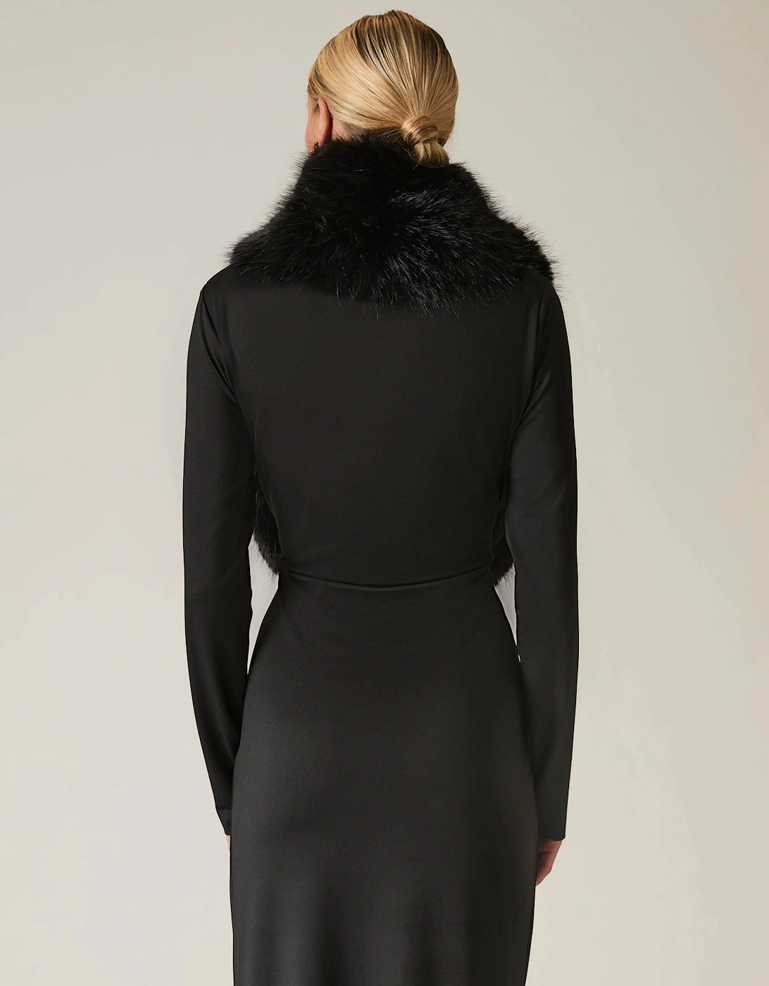 Buckled Black Faux Fur Collar