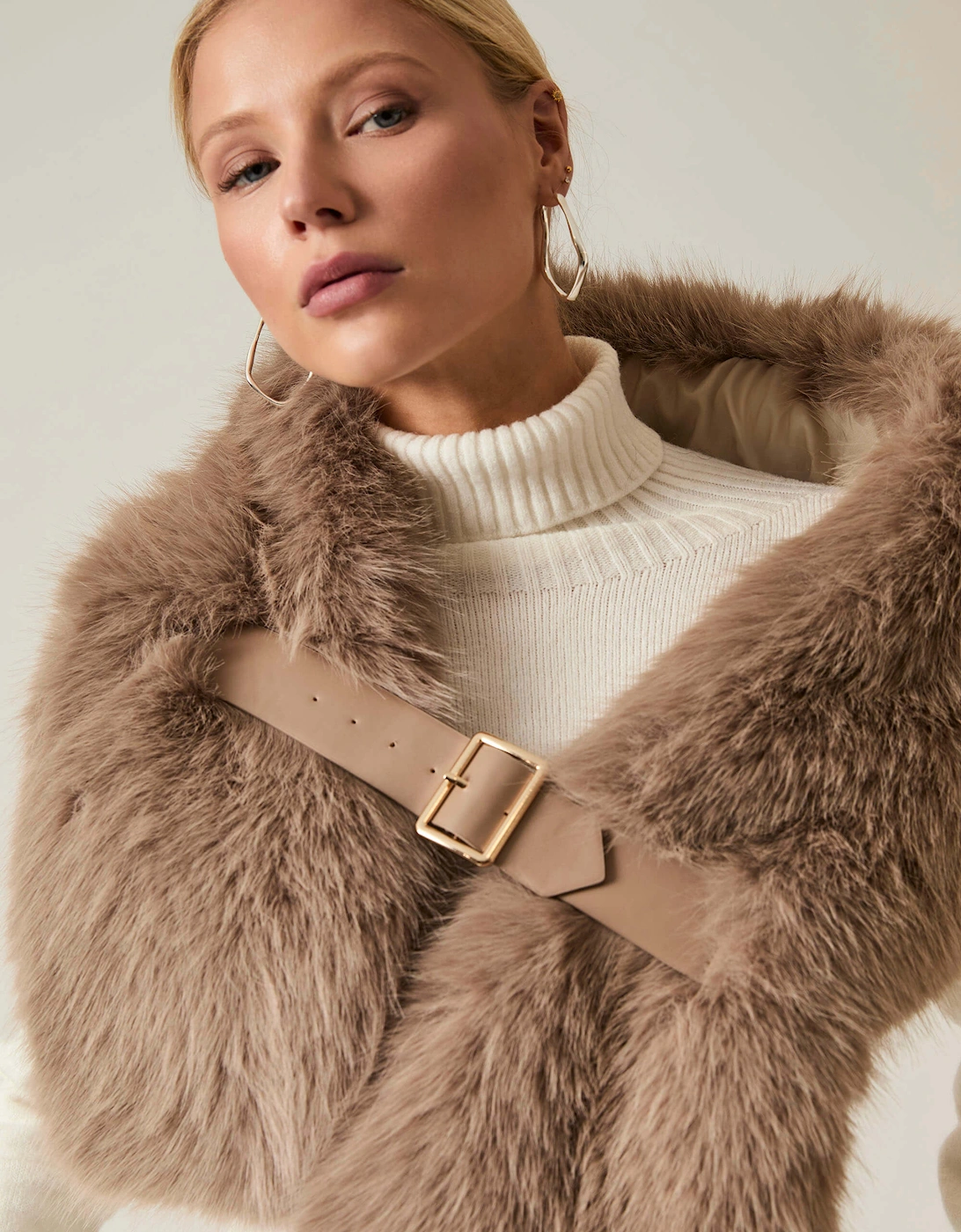 Buckled Taupe Faux Fur Collar, 5 of 4