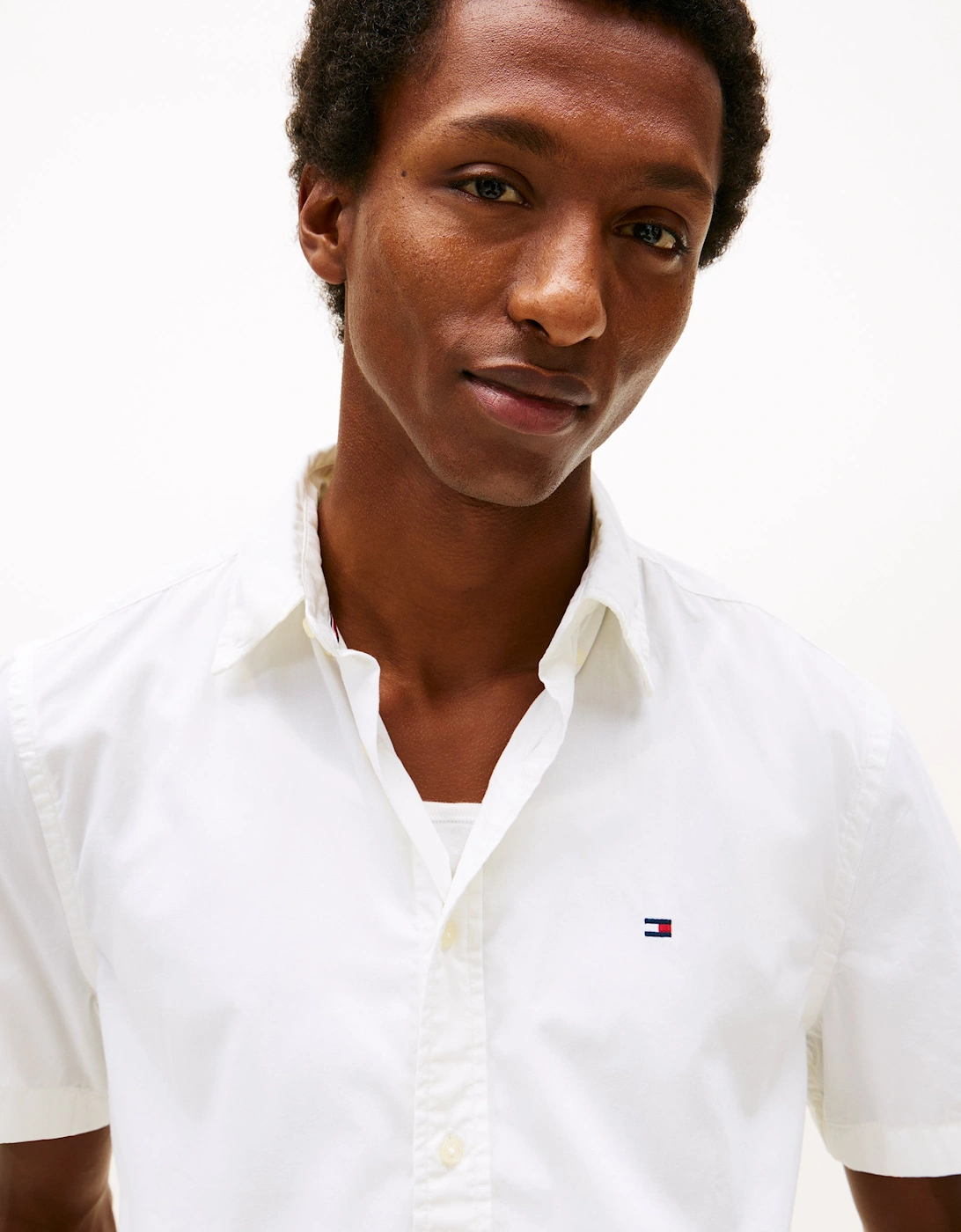 Core Flex Poplin Solid Mens Short Sleeve Shirt - Optic White