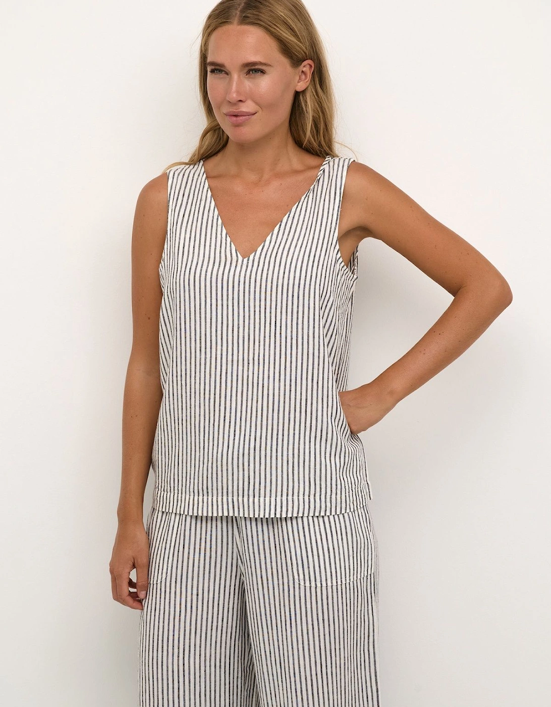 Milia V-Neck Regular Fit Tank Top, 2 of 1