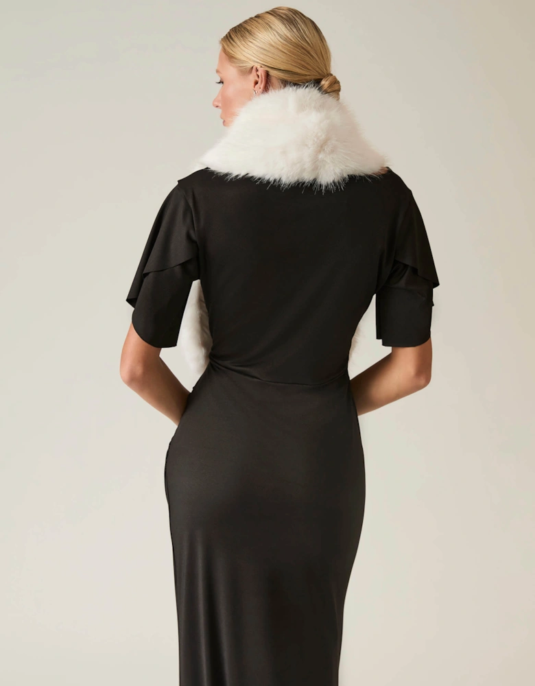 Buckled Cream Faux Fur Collar