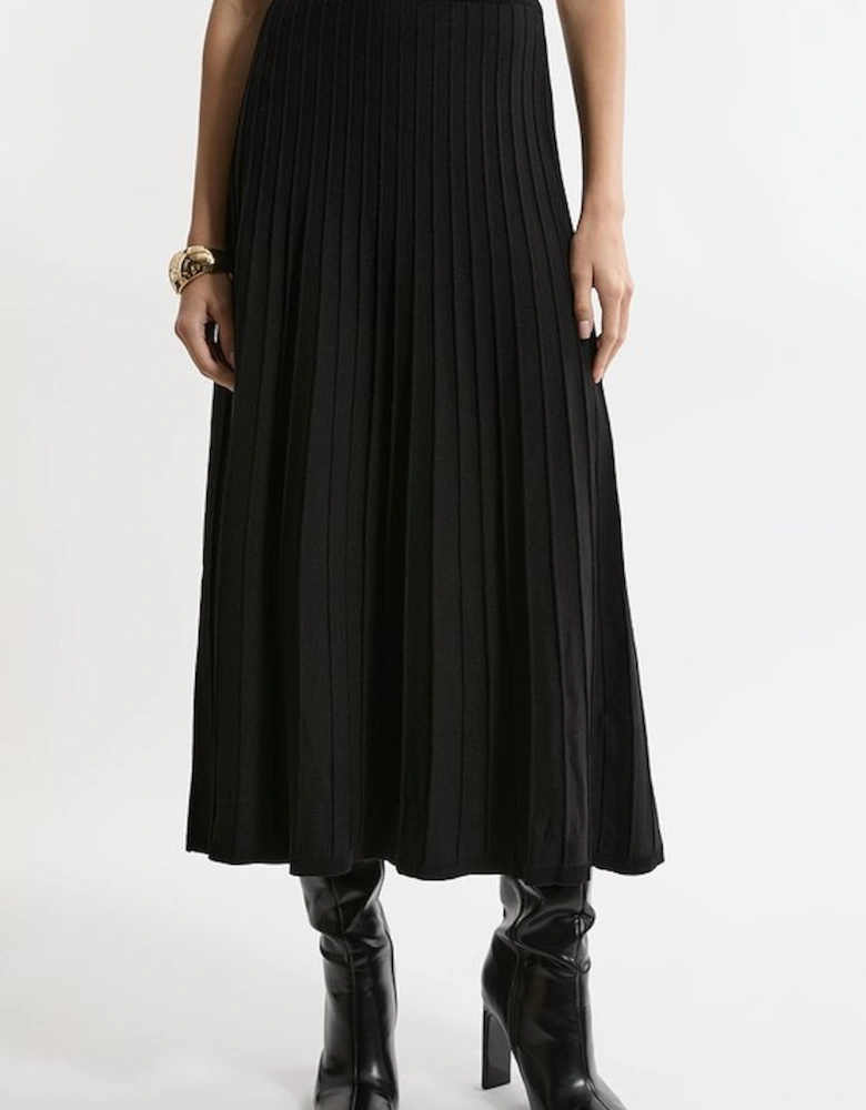 High Waisted Textured Knit Full Maxi Skirt
