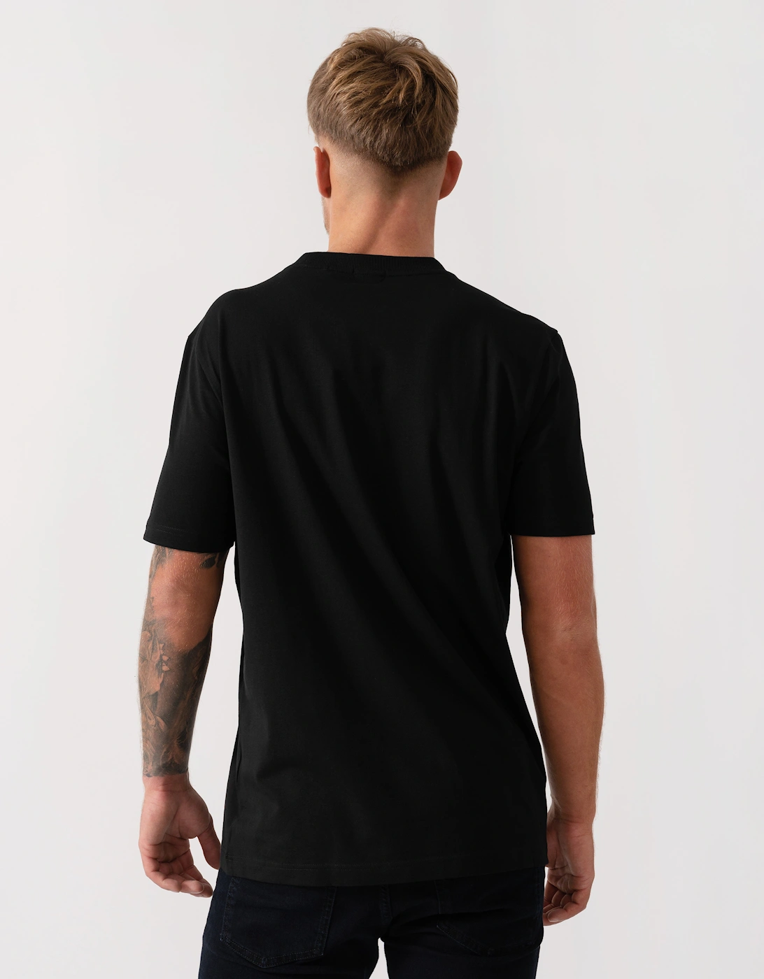 BOSS Green Tee Mens Stretch Cotton T-Shirt with Contrast Logo - Black 009