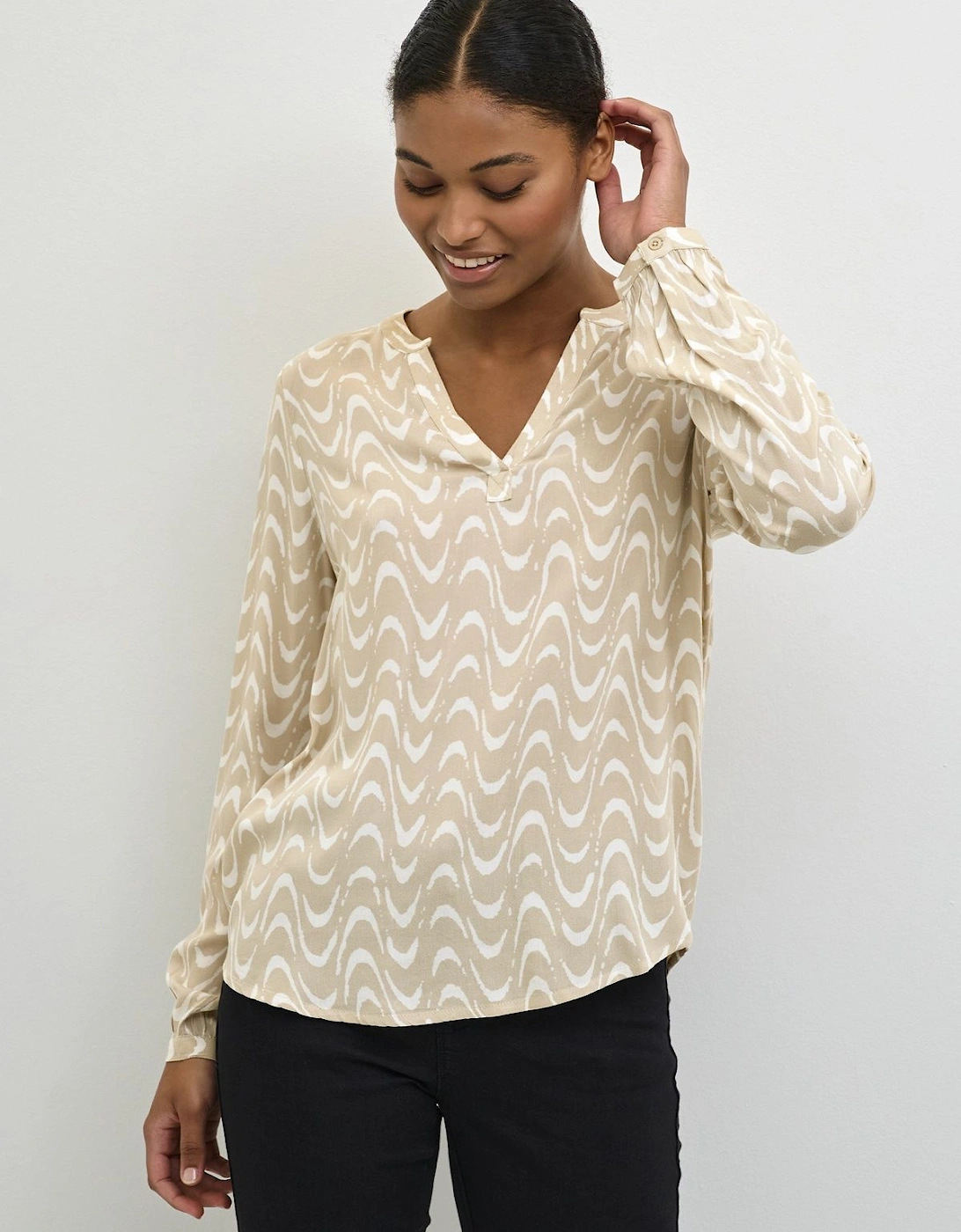 Mira Printed V-Notch Neck Blouse, 2 of 1