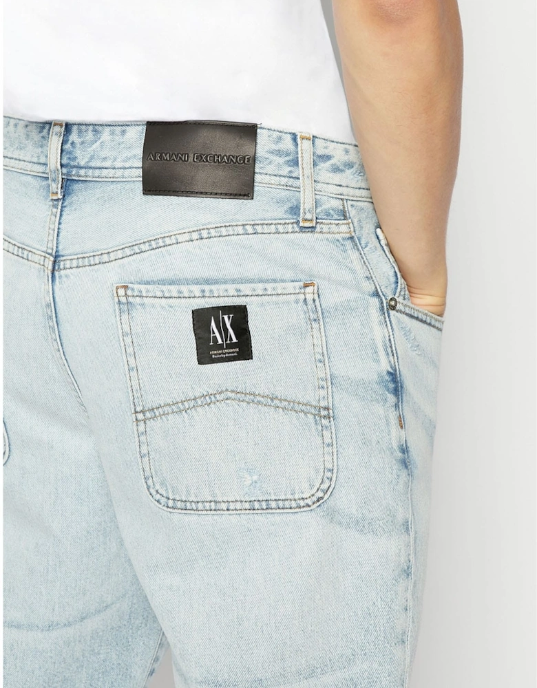 J90 Carrot-Fit Jeans