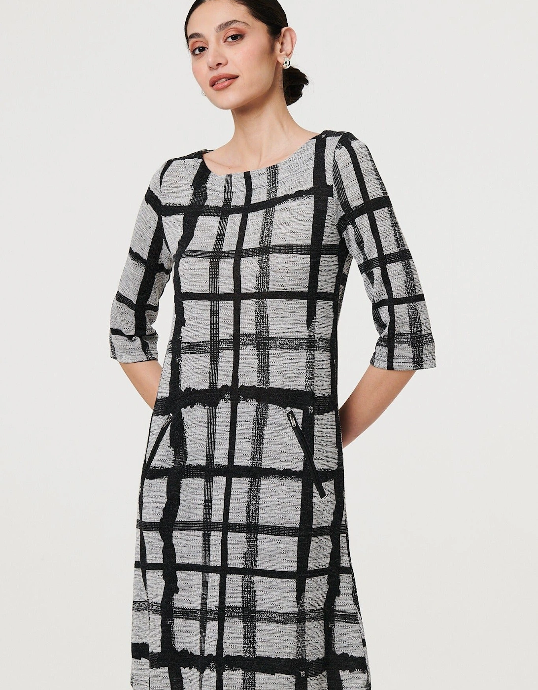 Checked 3/4 Sleeve Short Shift Dress, 2 of 1