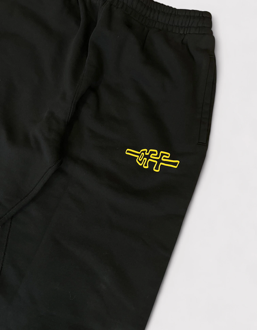 Cross Off Wiz Slim Sweatpants Black