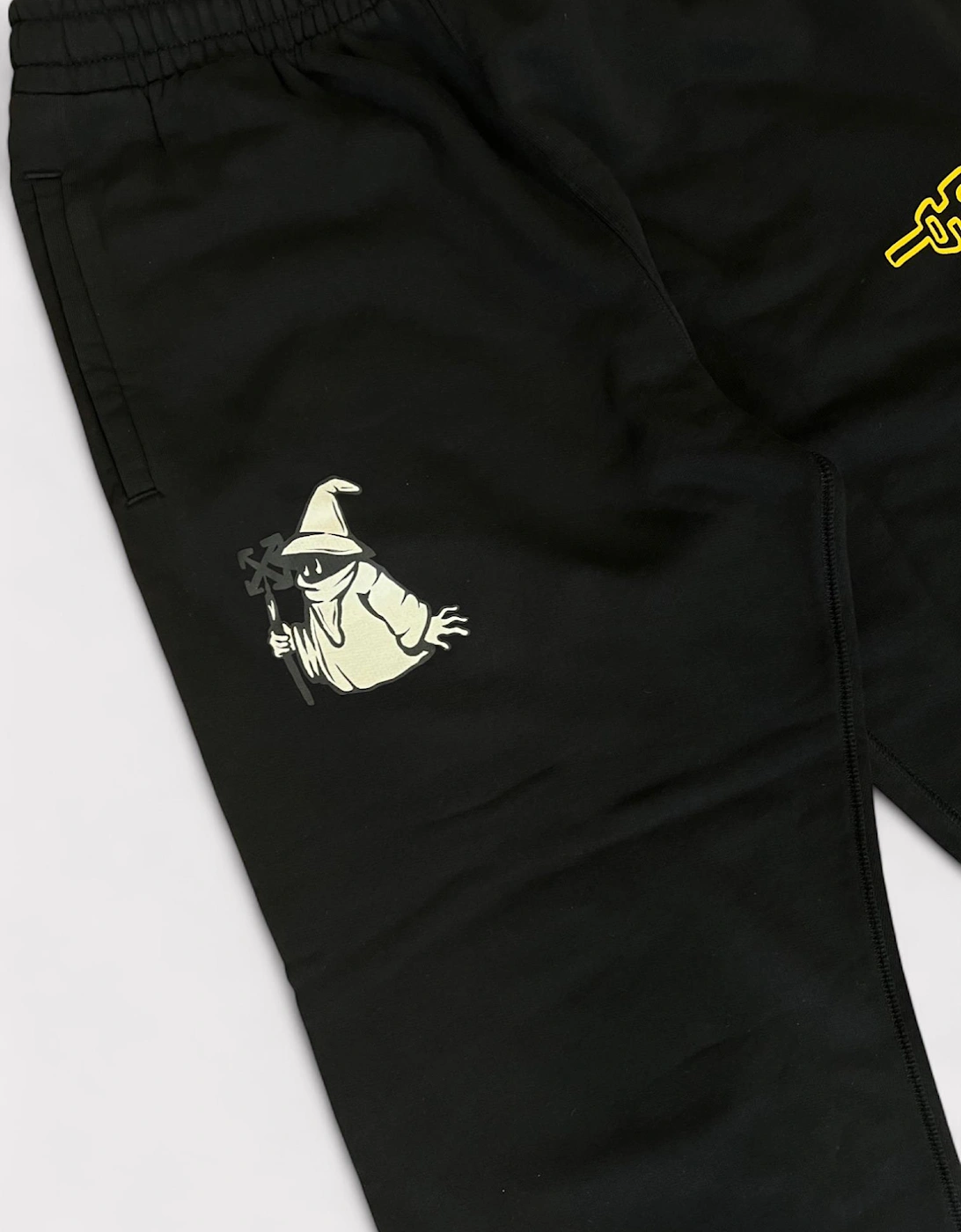 Cross Off Wiz Slim Sweatpants Black