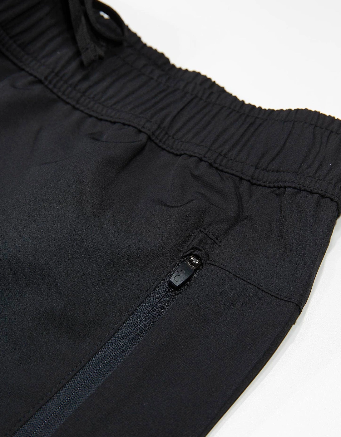 Beacons Performance Joggers Black