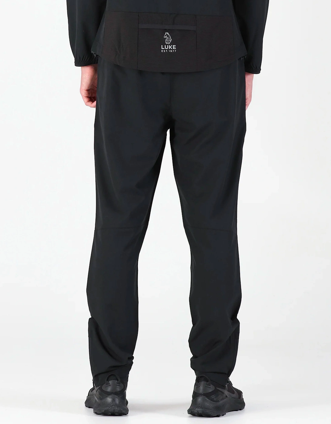 Beacons Performance Joggers Black
