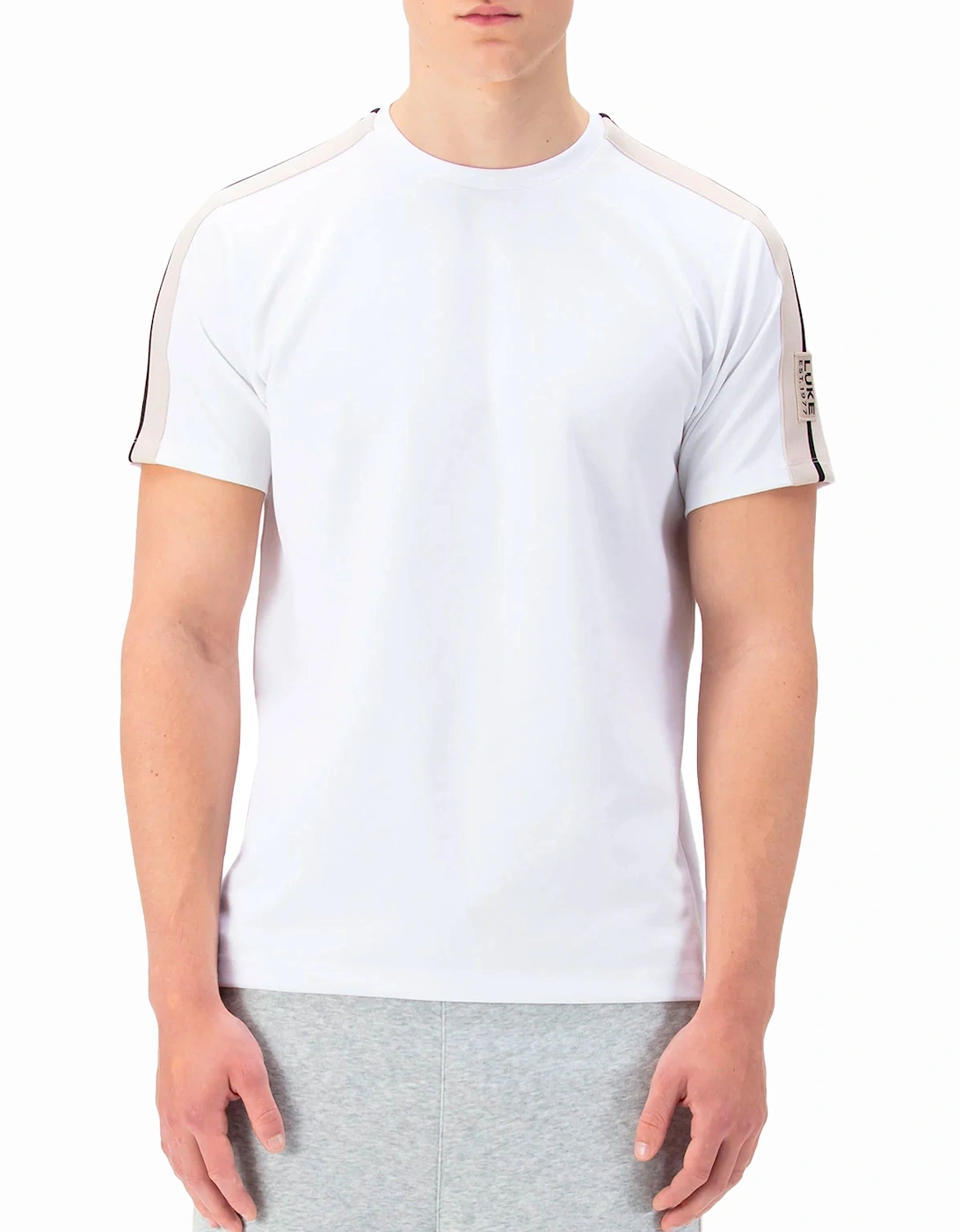 Luke Imperial Badge Detail Reg Fit T Shirt White, 6 of 5