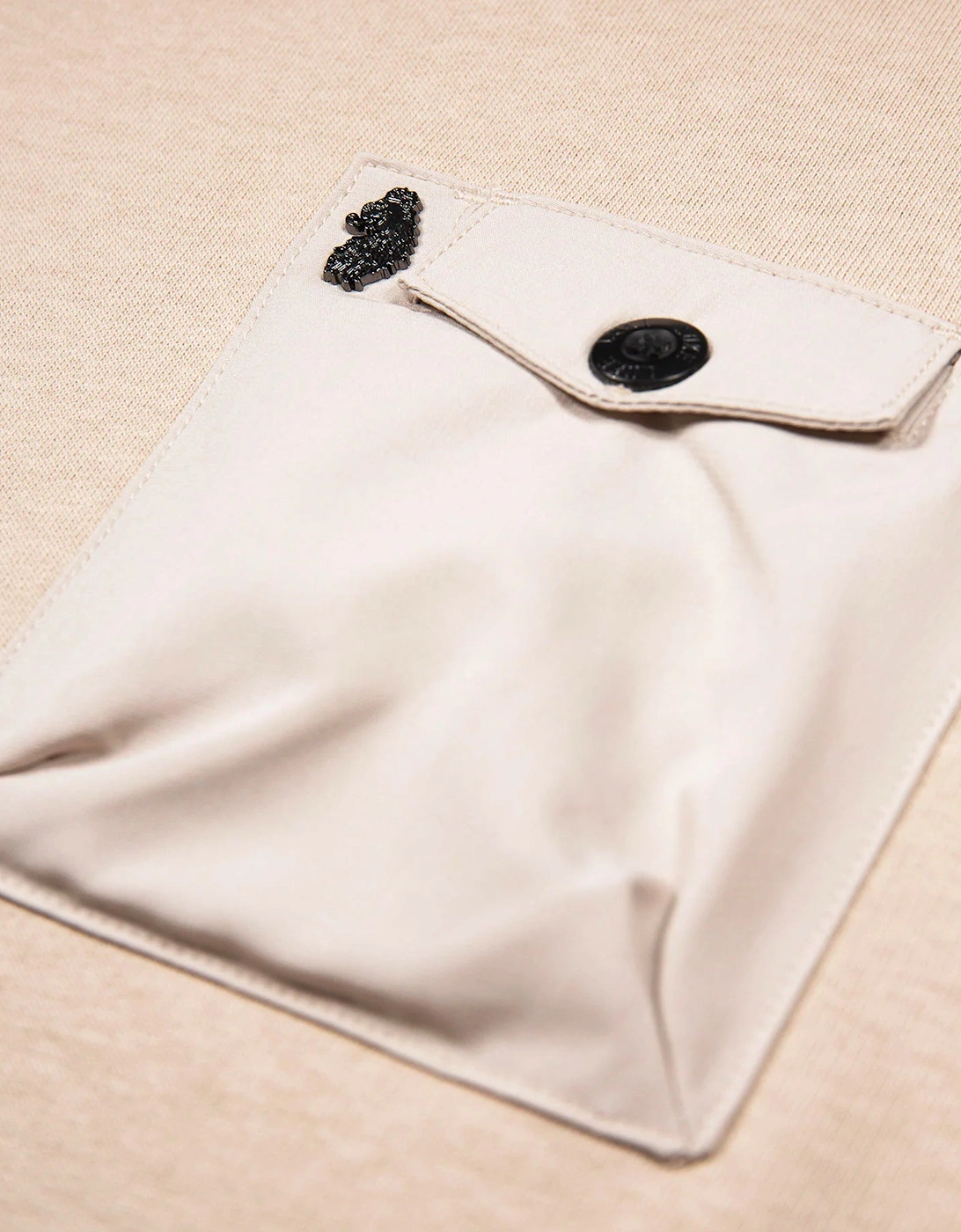 Putney 1000 Pocket T-Shirt Stone