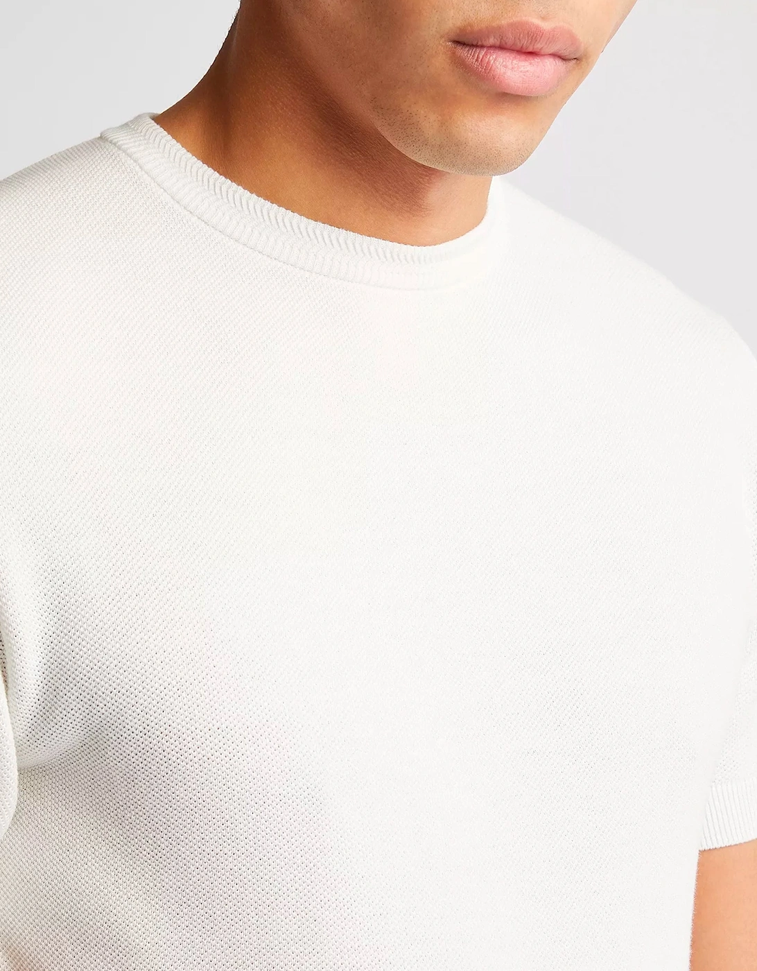 Short Sleeve T-Shirt Ecru