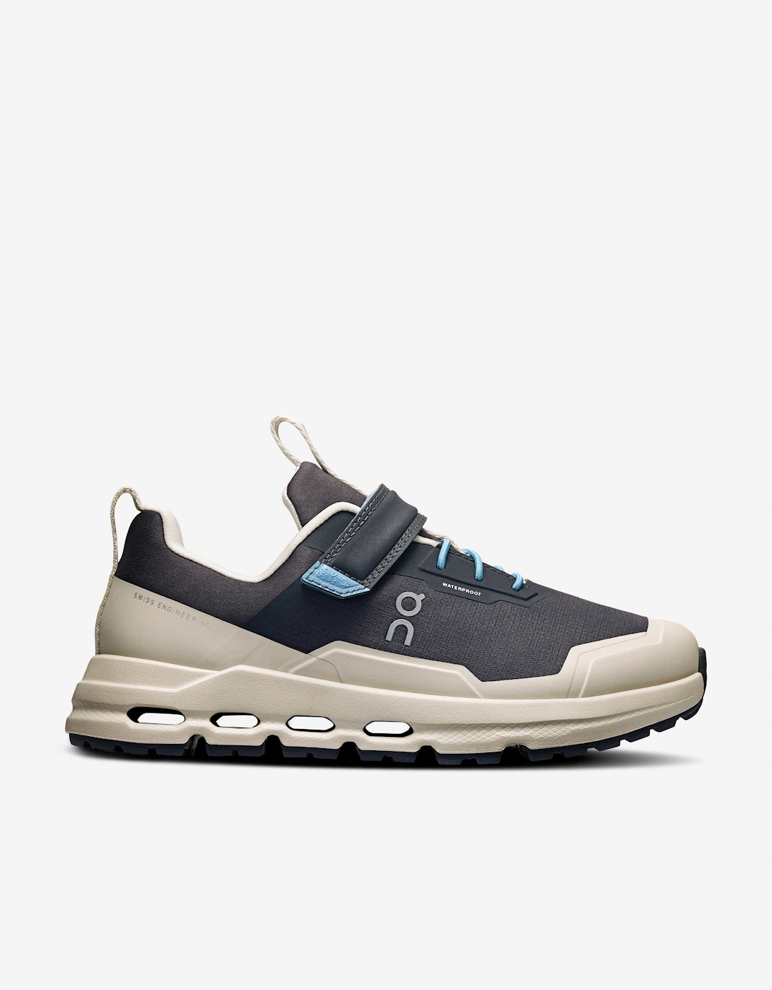 Running Kids Cloudhero Waterproof Trainers in Grey, 5 of 4