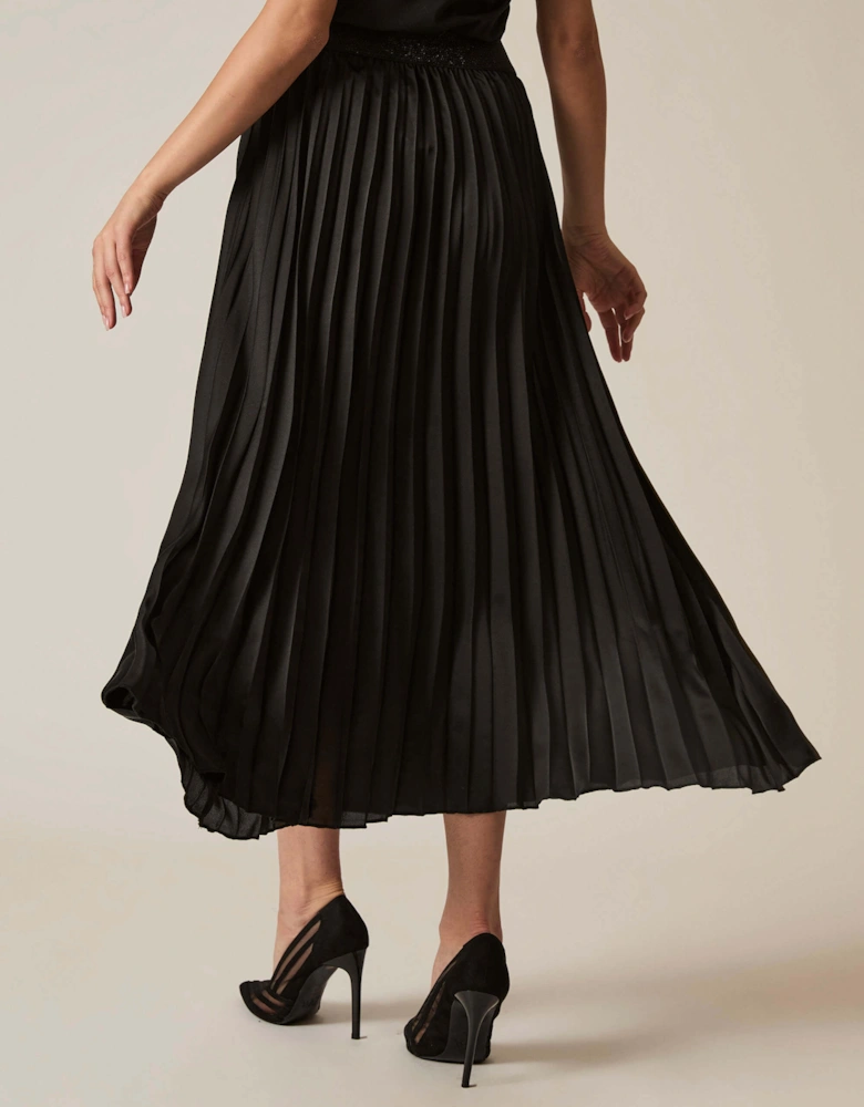 Black Pleated Maxi Skirt