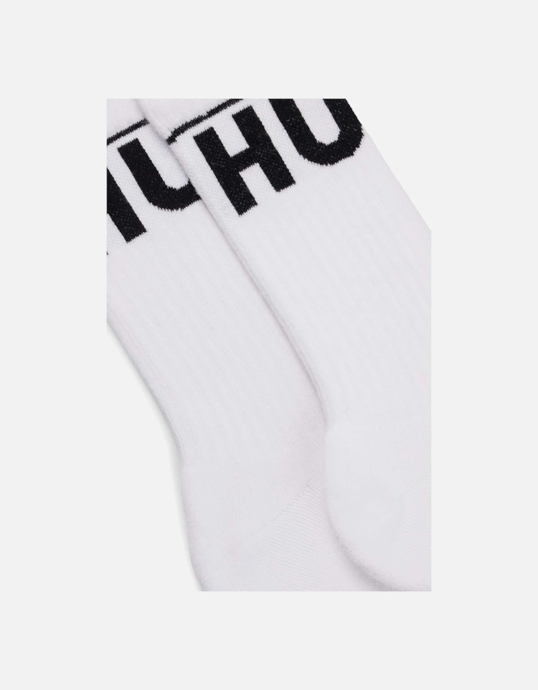 2 Pack of Contrast Logo Quarter Length Socks