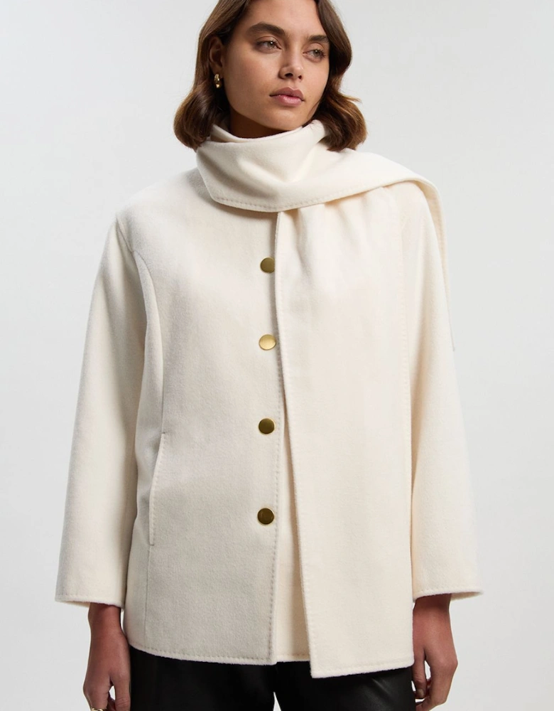 Brushed Wool Detachable Scarf Tailored Short Coat