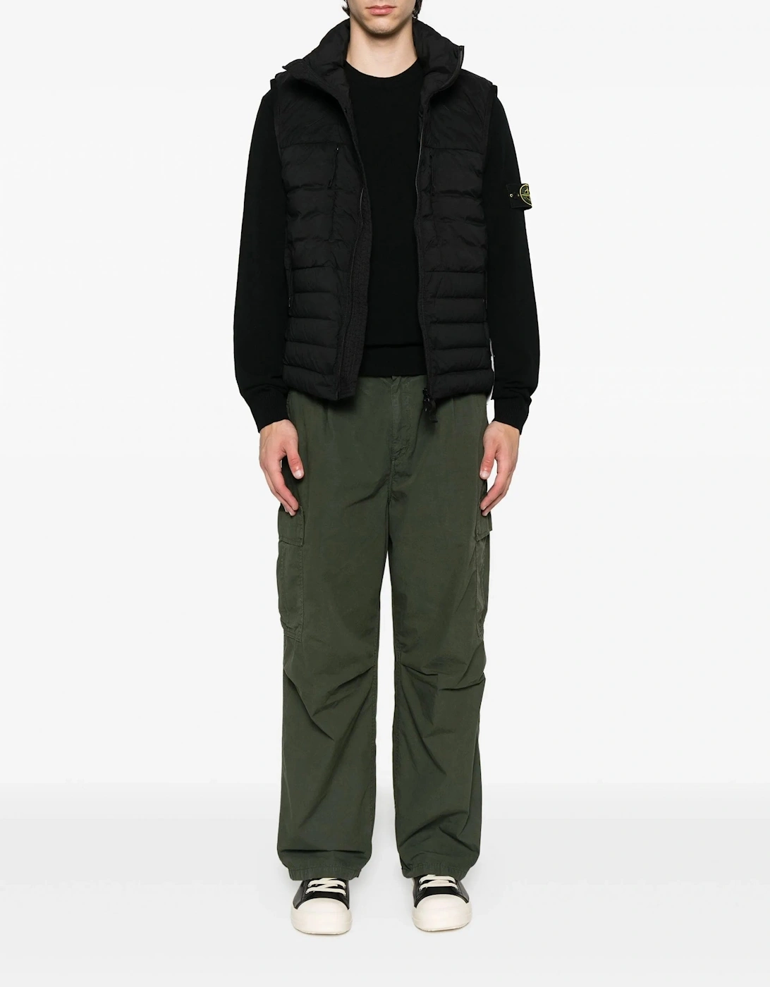 S0183 Compass Down Gilet Black