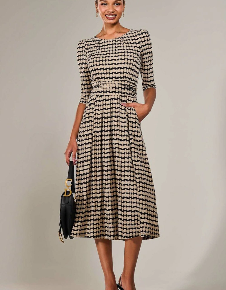 Jersey Half Sleeve Pleated Midaxi Dress