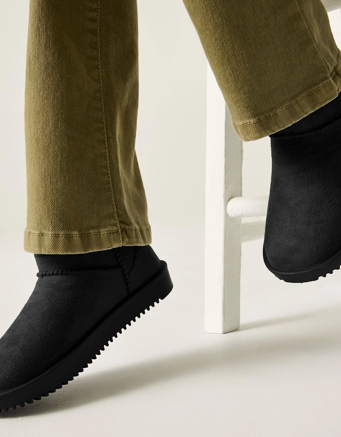 Kids Risley Short Junior Mule, 2 of 1