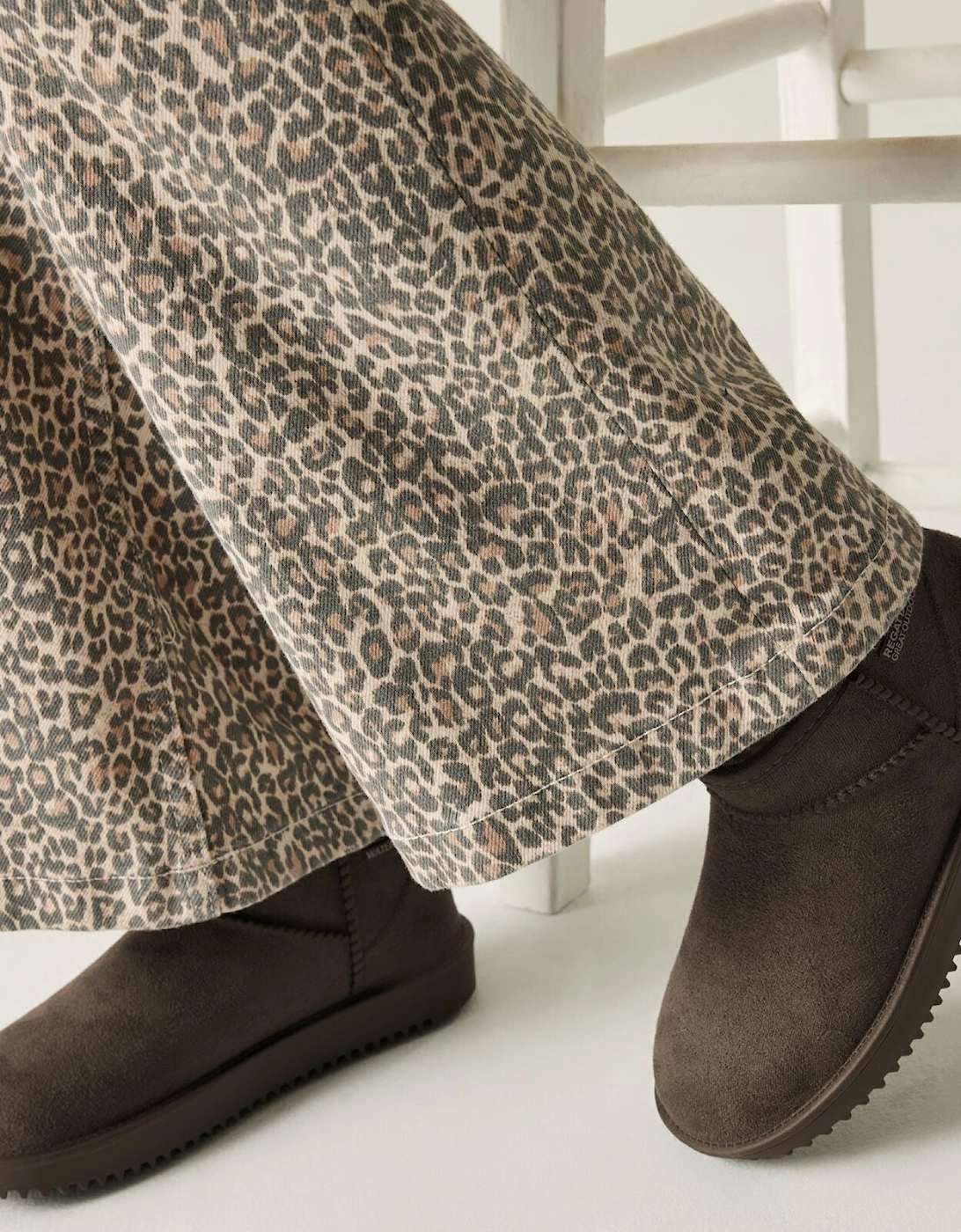 Kids Risley Short Junior Mule, 2 of 1